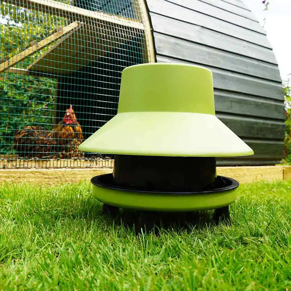 Recycled Plastic Blenheim Outdoor Chicken Feeder, 6kg