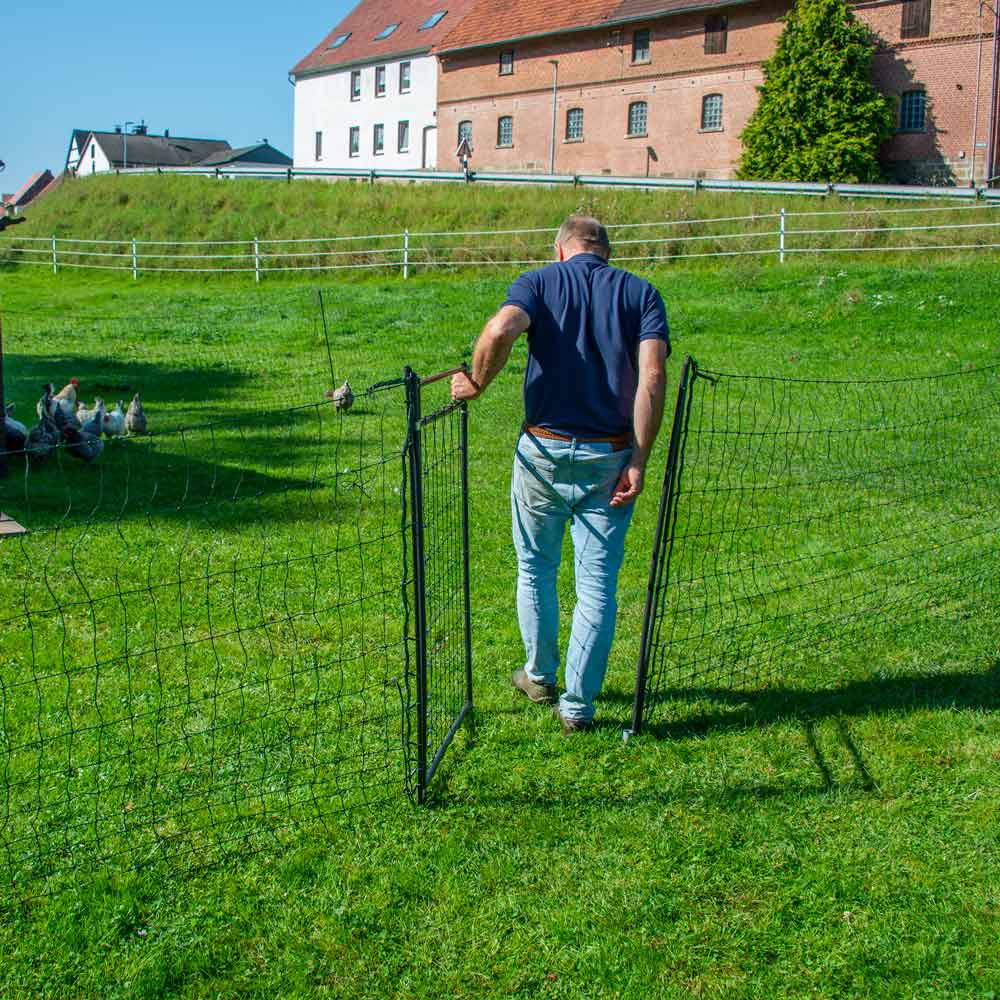 Rigid Gate for Electric Poultry Netting